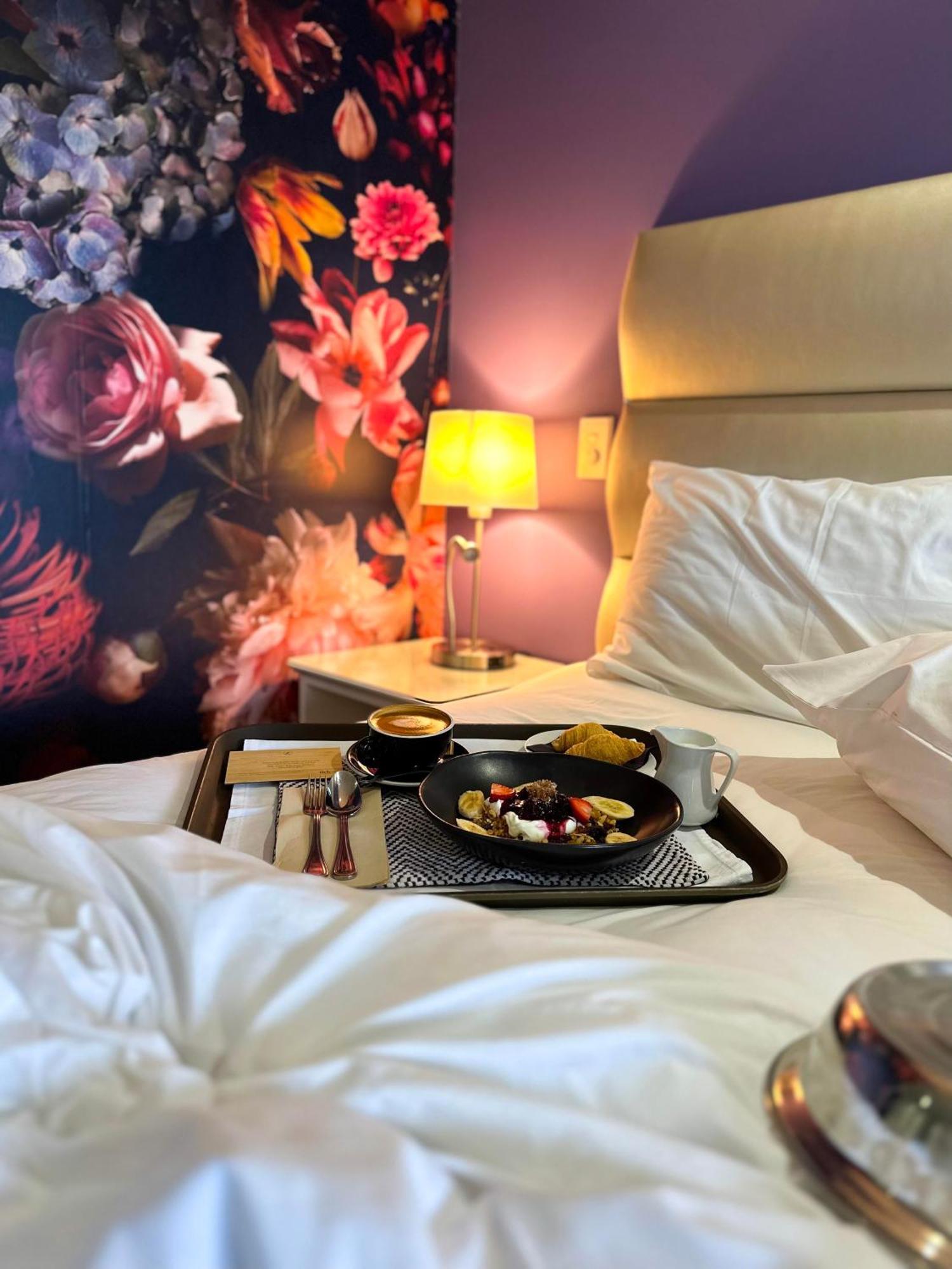 Tides Hotel Нельсон Экстерьер фото